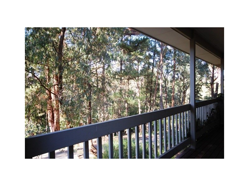 16 a Joy Avenue, Mount Evelyn VIC 3796