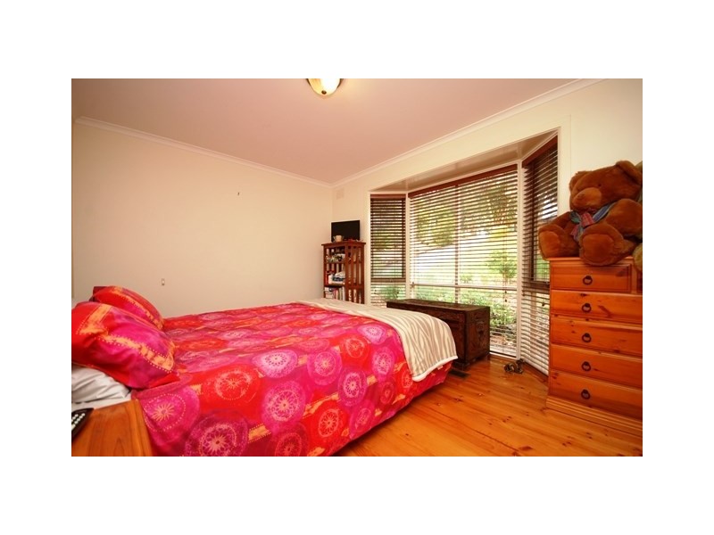 8 Sycamore Grove, Mount Evelyn VIC 3796