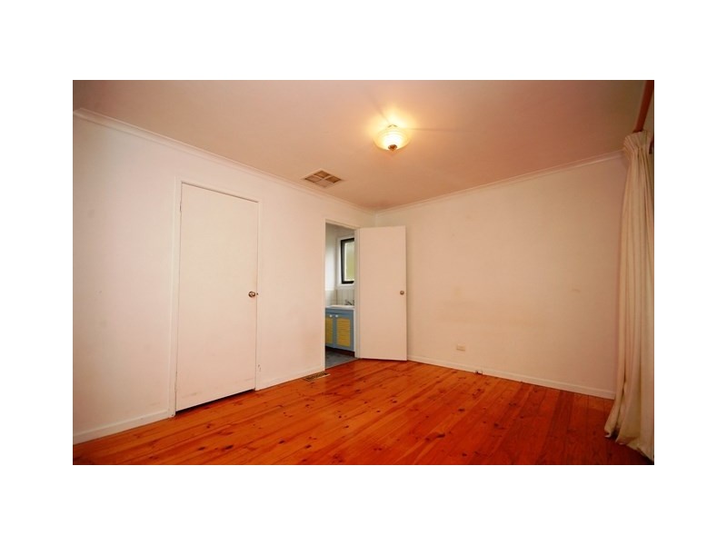 42 Russell Street, Mount Evelyn VIC 3796