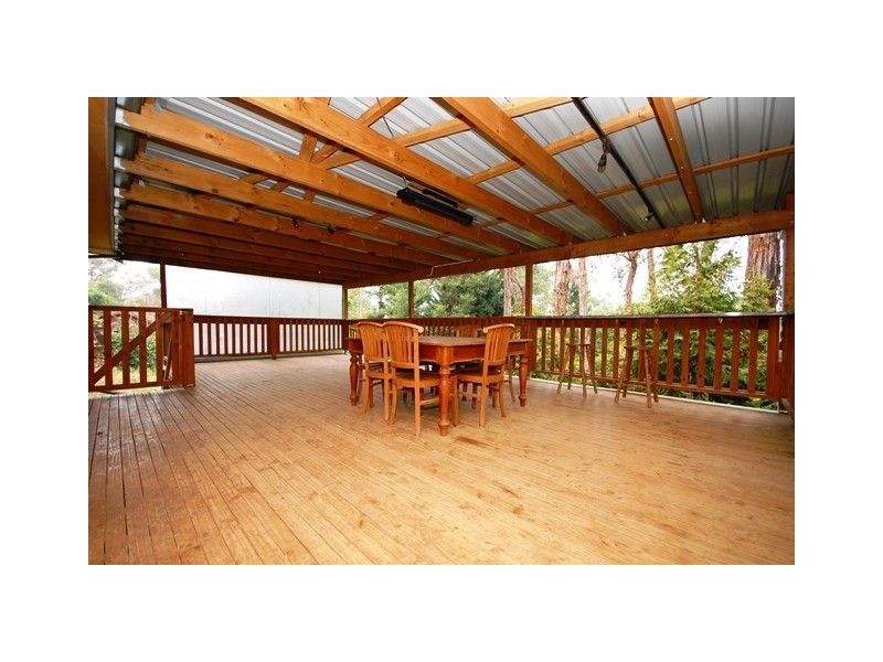 42 Russell Street, Mount Evelyn VIC 3796