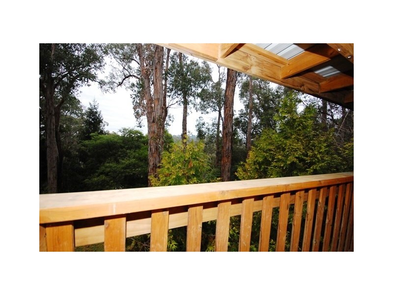 42 Russell Street, Mount Evelyn VIC 3796