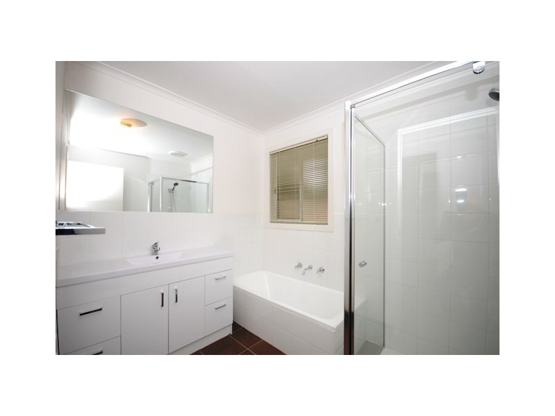 1/205 Dorset Road, Croydon VIC 3136