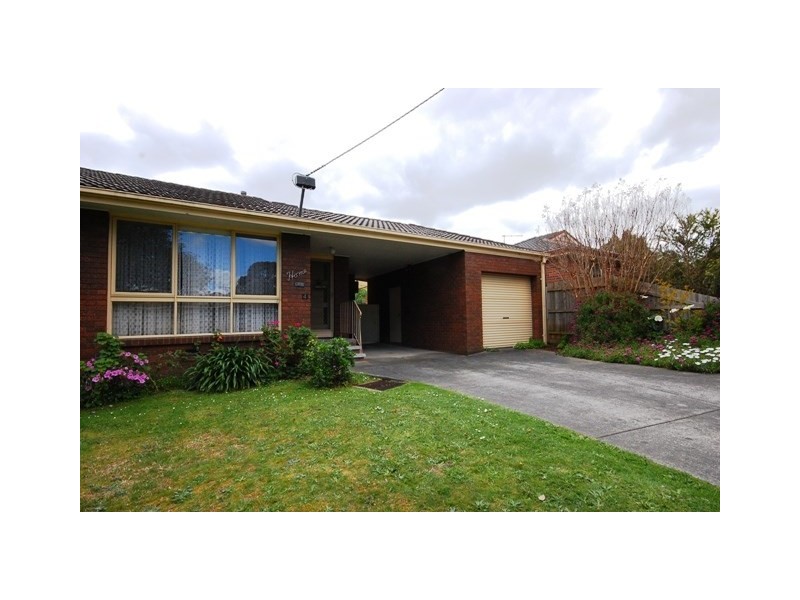 4/18 Jackson Street, Croydon VIC 3136