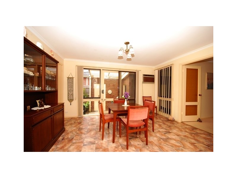 4/18 Jackson Street, Croydon VIC 3136