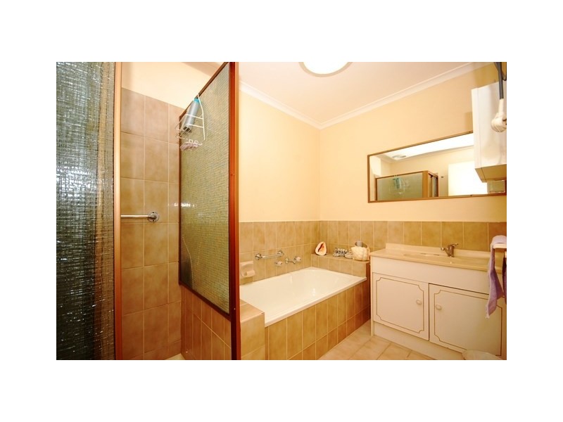 4/18 Jackson Street, Croydon VIC 3136