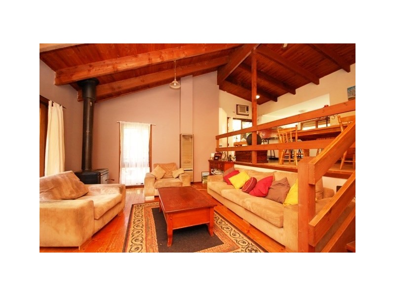 132 Quinn Crescent, Mount Evelyn VIC 3796