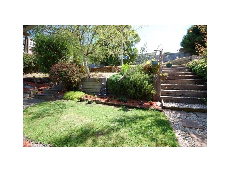 132 Quinn Crescent, Mount Evelyn VIC 3796