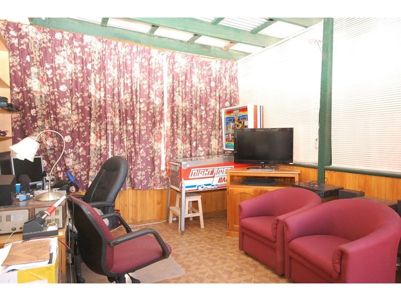 823 Mount Dandenong, Montrose VIC 3765