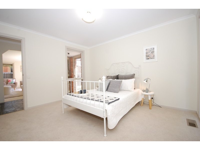 17 Lynwood Avenue, Ringwood East VIC 3135