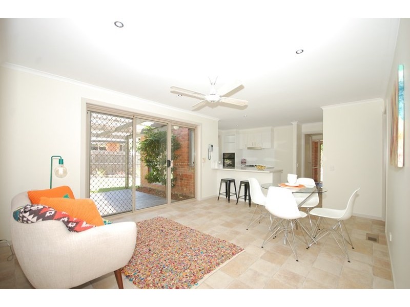 17 Lynwood Avenue, Ringwood East VIC 3135