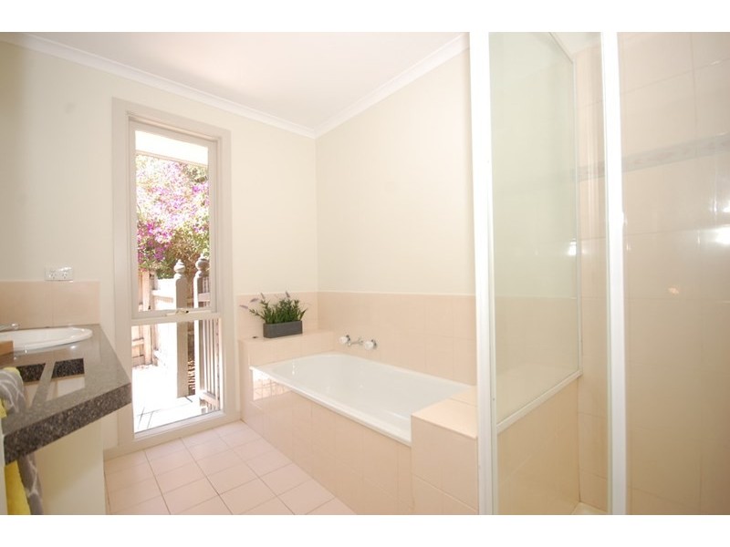 17 Lynwood Avenue, Ringwood East VIC 3135