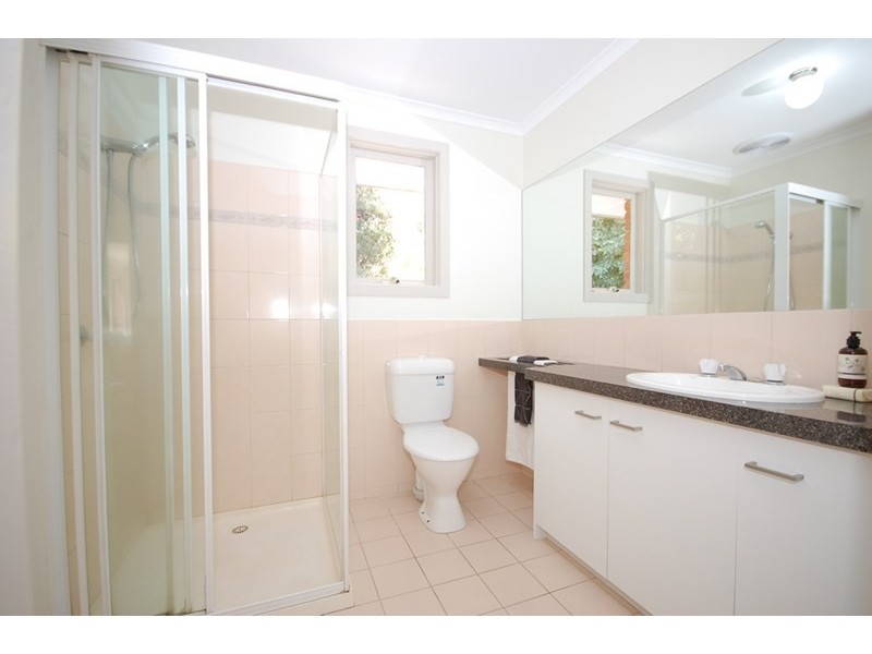 17 Lynwood Avenue, Ringwood East VIC 3135