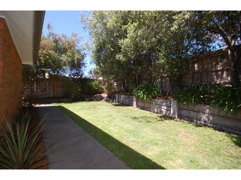 17 Lynwood Avenue, Ringwood East VIC 3135