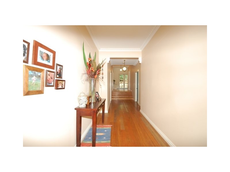 8 Kuyura Road, Mount Evelyn VIC 3796