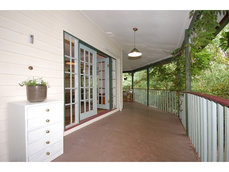 8 Kuyura Road, Mount Evelyn VIC 3796