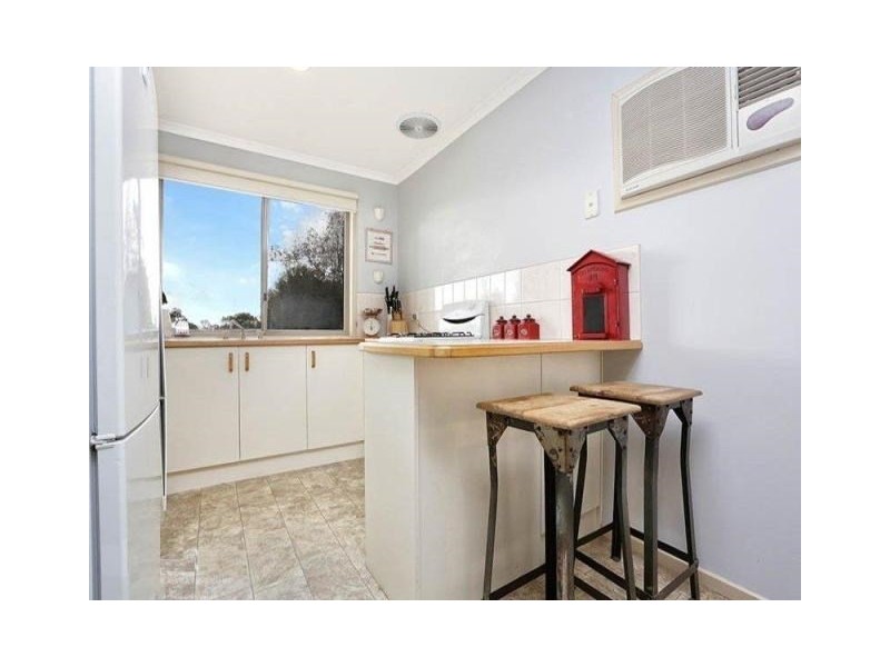 8 Woodridge Close, Montrose VIC 3765