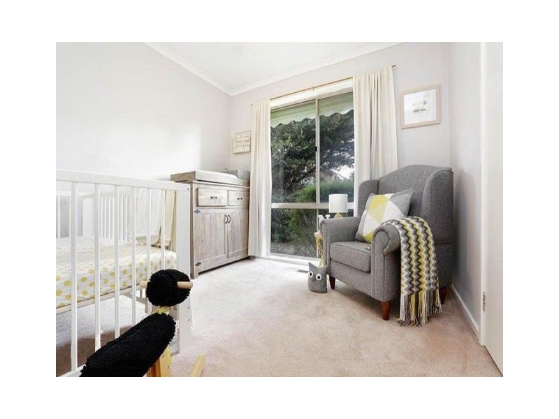 8 Woodridge Close, Montrose VIC 3765