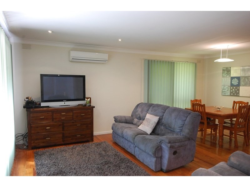 31 Commercial Road, Mount Evelyn VIC 3796