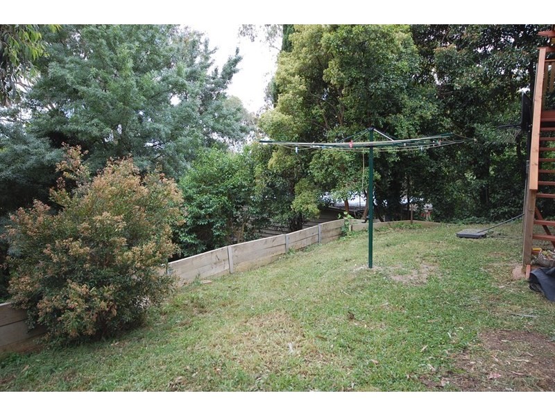 31 Commercial Road, Mount Evelyn VIC 3796