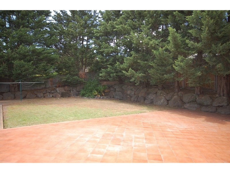 27 Kirkford Drive, Mooroolbark VIC 3138