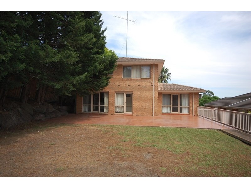 27 Kirkford Drive, Mooroolbark VIC 3138