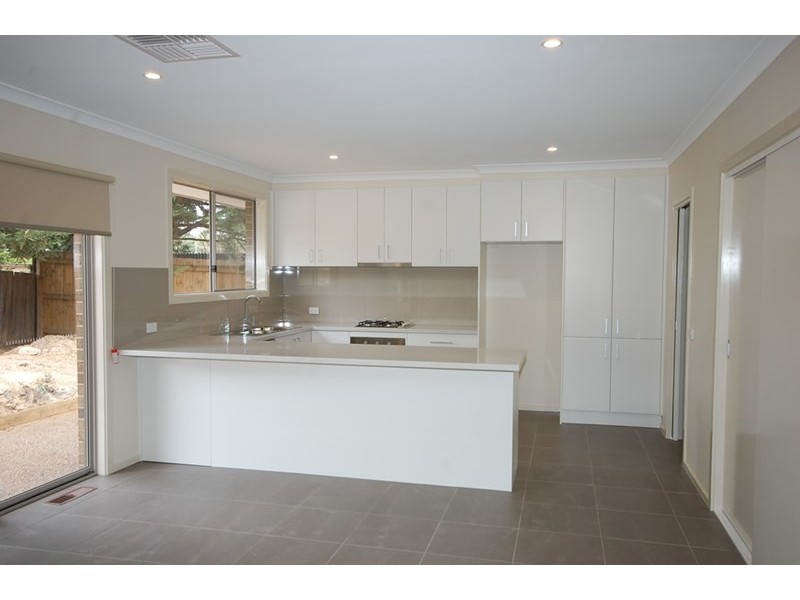 6a Rue De Gare, Wandin North VIC 3139