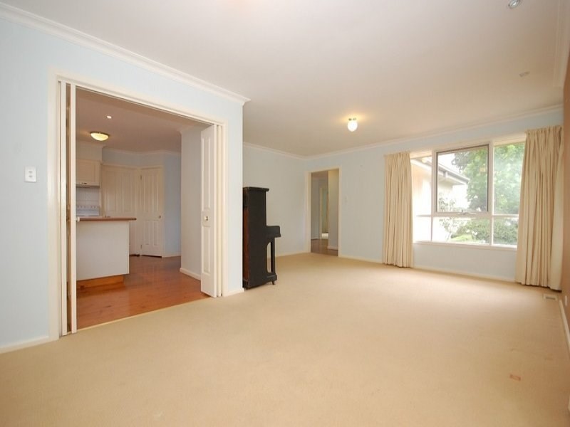 2 Bradman Avenue, Mount Evelyn VIC 3796