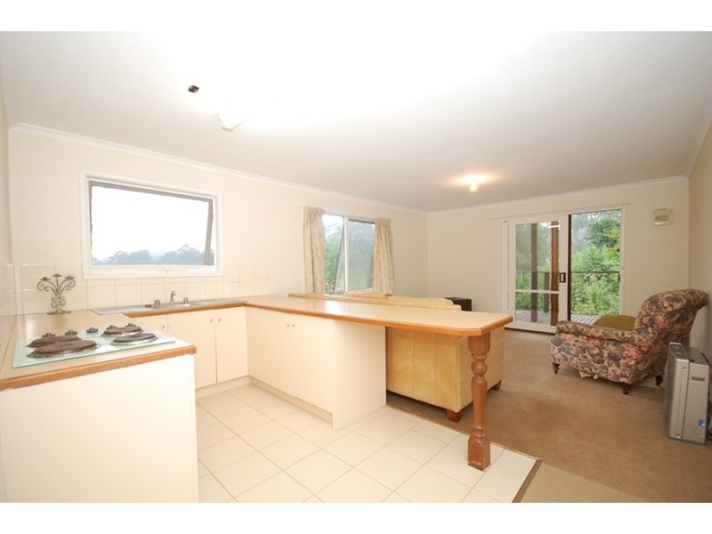 2 Charteris Road, Wandin East VIC 3139