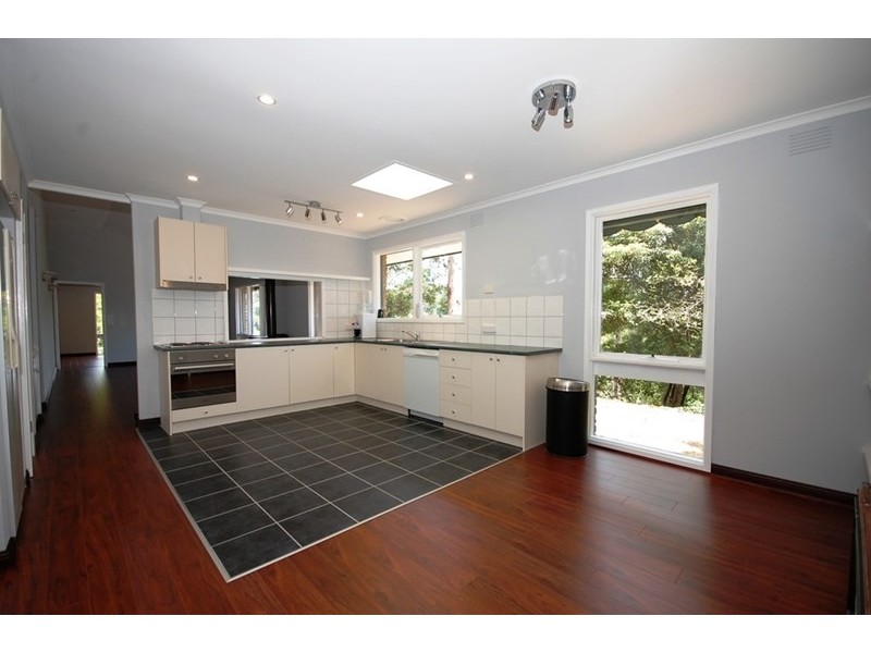 13 Sharland Close, Mount Evelyn VIC 3796