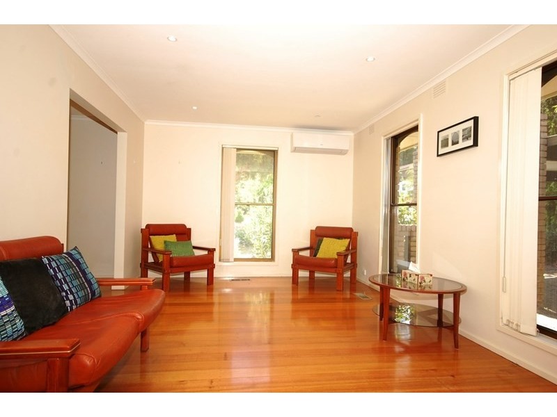 34 Ross Pincott Drive, Mooroolbark VIC 3138