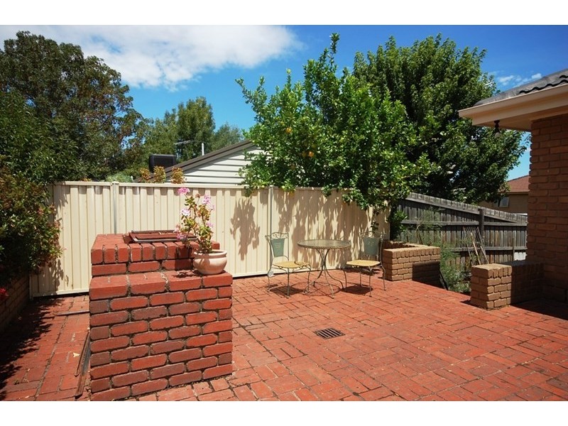 34 Ross Pincott Drive, Mooroolbark VIC 3138