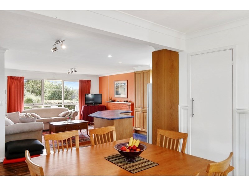 56 Fernhill Road, Mount Evelyn VIC 3796