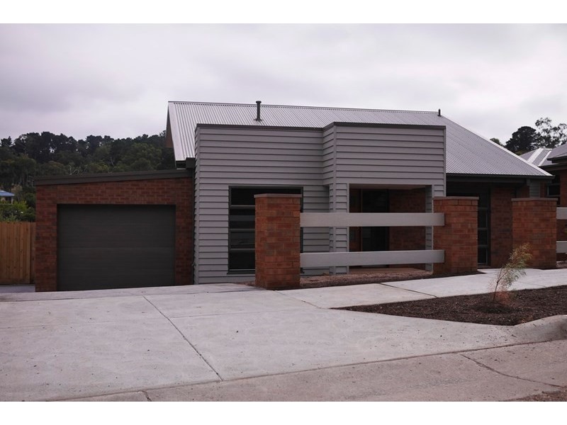 1/204 Hereford Road, Lilydale VIC 3140