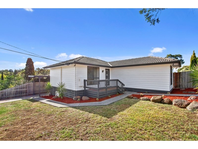 1 Poyner Avenue, Lilydale VIC 3140