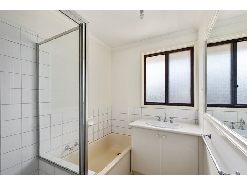 1 Poyner Avenue, Lilydale VIC 3140