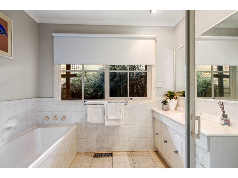 126 Quinn Crescent, Mount Evelyn VIC 3796