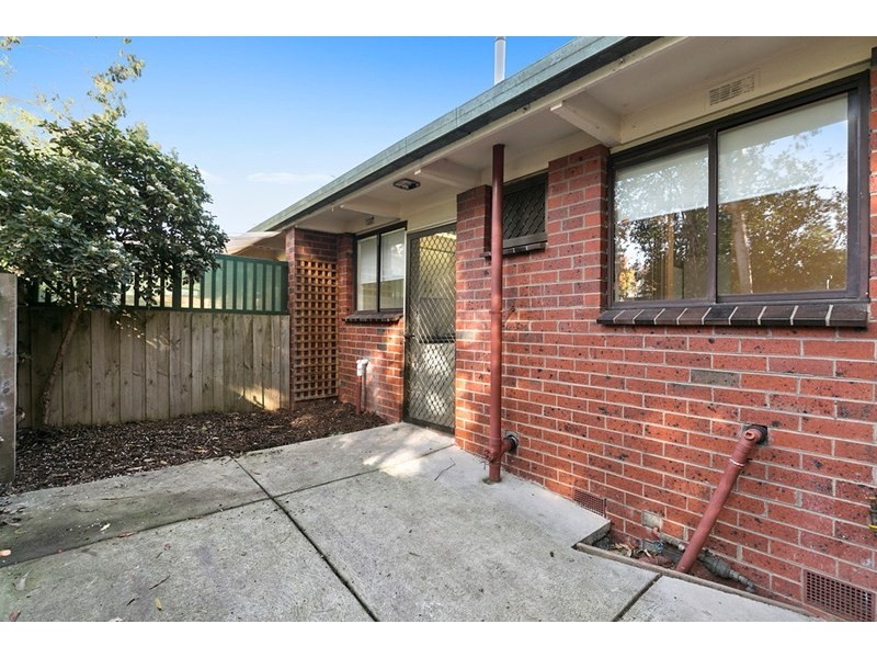 1/84 Hereford Road, Mount Evelyn VIC 3796