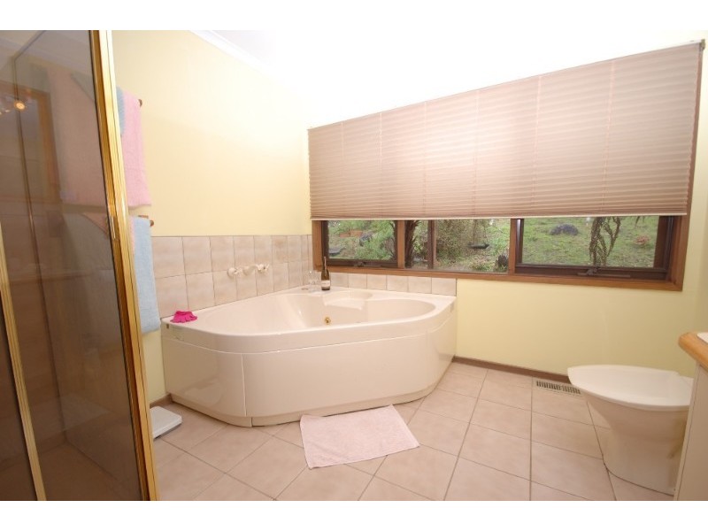 Launching Place VIC 3139