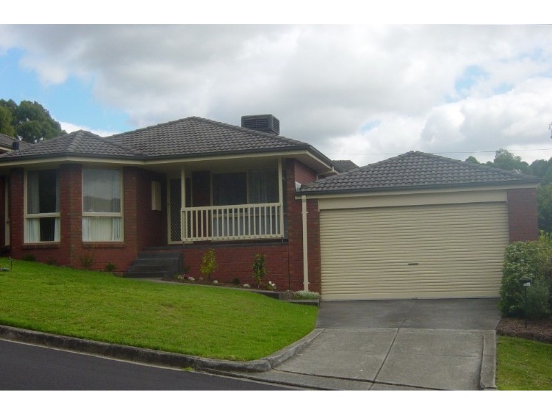 1/1 Huntingdale Drive, Chirnside Park VIC 3116