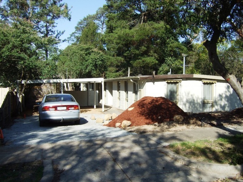 45 Dorset Road, Croydon VIC 3136