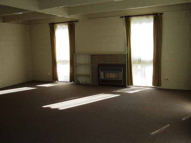 45 Dorset Road, Croydon VIC 3136