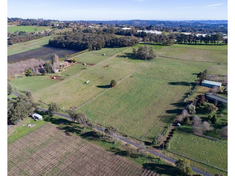25 Koala Road, Seville VIC 3139