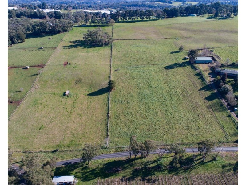 25 Koala Road, Seville VIC 3139