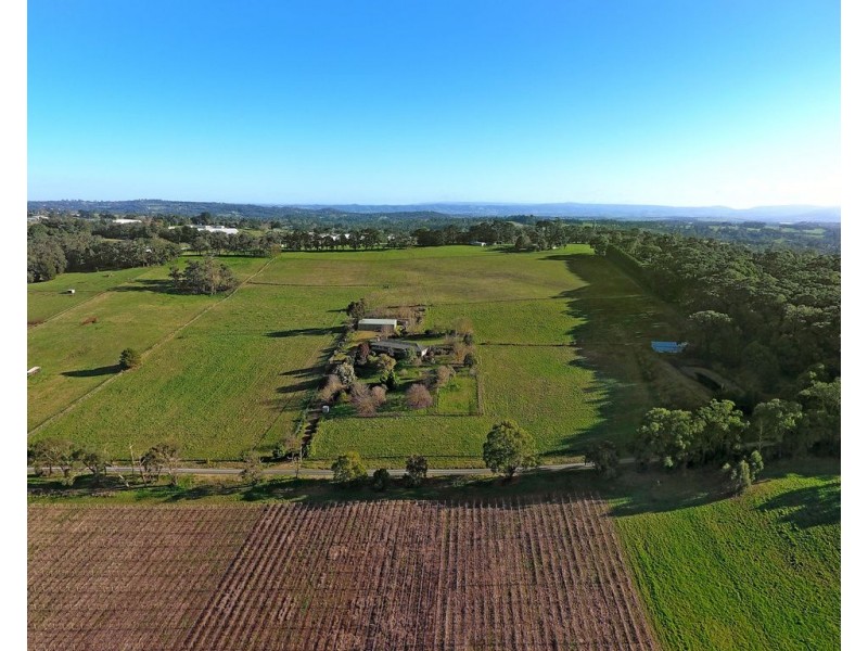 25 Koala Road, Seville VIC 3139