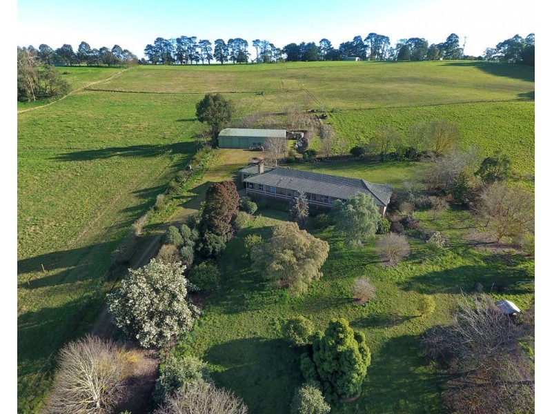 25 Koala Road, Seville VIC 3139
