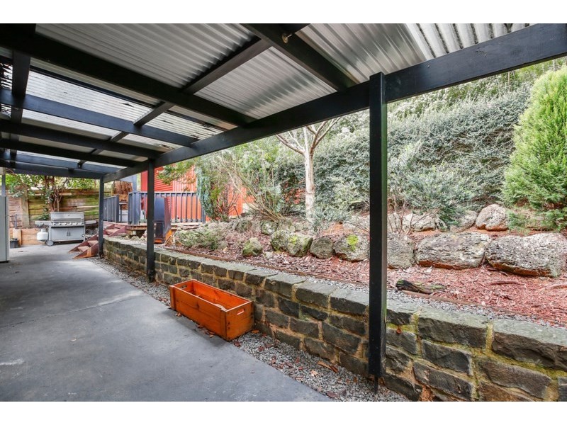 6 Hawkins Road, Montrose VIC 3765