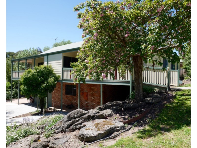 6 Stringybark Boulevard, Mount Evelyn VIC 3796