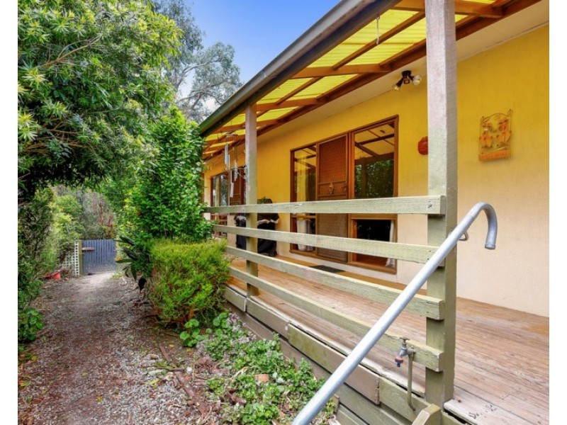 6 Waycott Way, Mount Evelyn VIC 3796