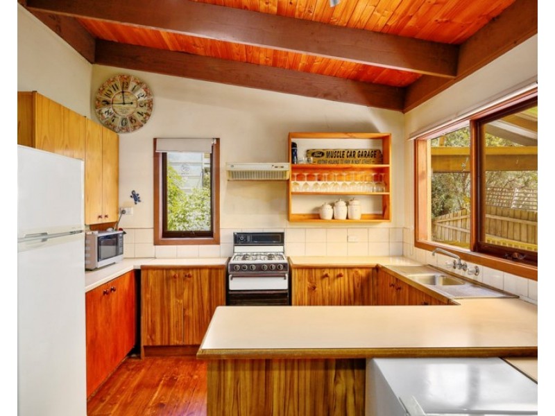 6 Waycott Way, Mount Evelyn VIC 3796