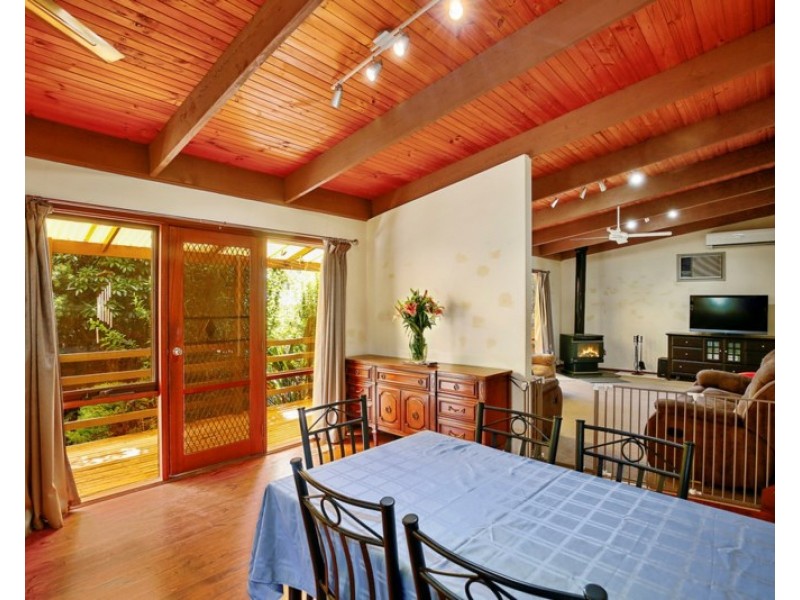 6 Waycott Way, Mount Evelyn VIC 3796